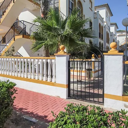 Stunning In With 3 Bedrooms, Outdoor Swimming Pool&wifi * Torrevieja